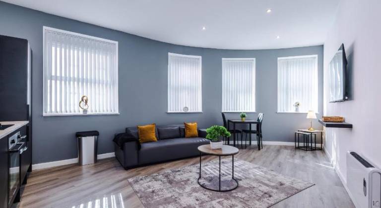 Serviced apartment | Next to Liverpool Cathedral | Good for workation | Pets allowed in Liverpool
