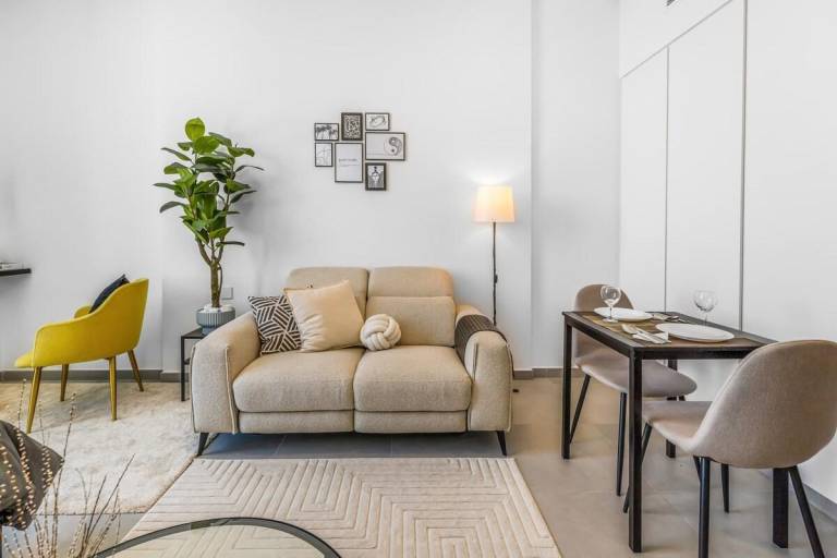 House  Muwailih Commercial