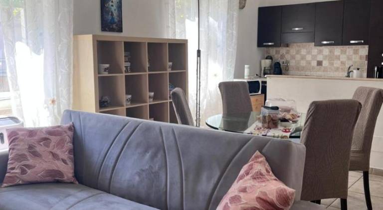 Apartment with 1 room for 5 persons — photo 2