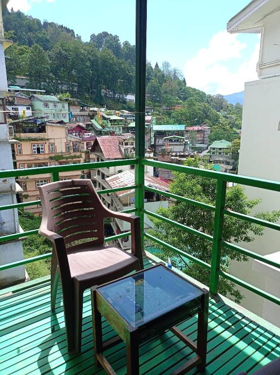 Esses House A Luxury Home Stay — photo 3