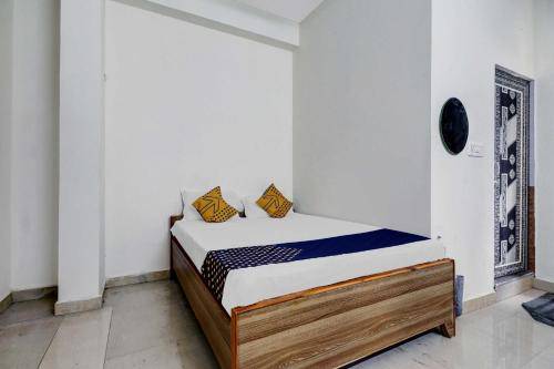 Hotel O SLV Boarding & Lodging