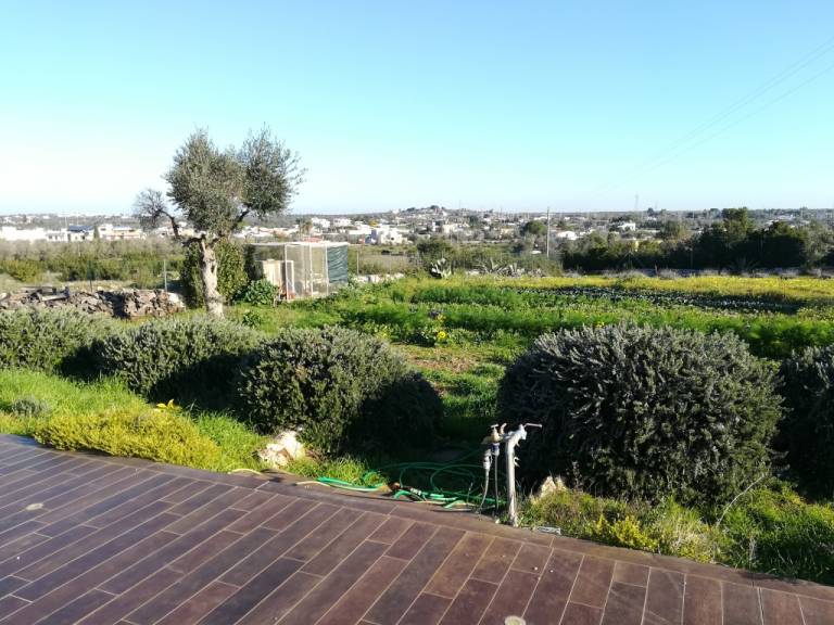 Villa with patio, BBQ & garden | Garden view — photo 3