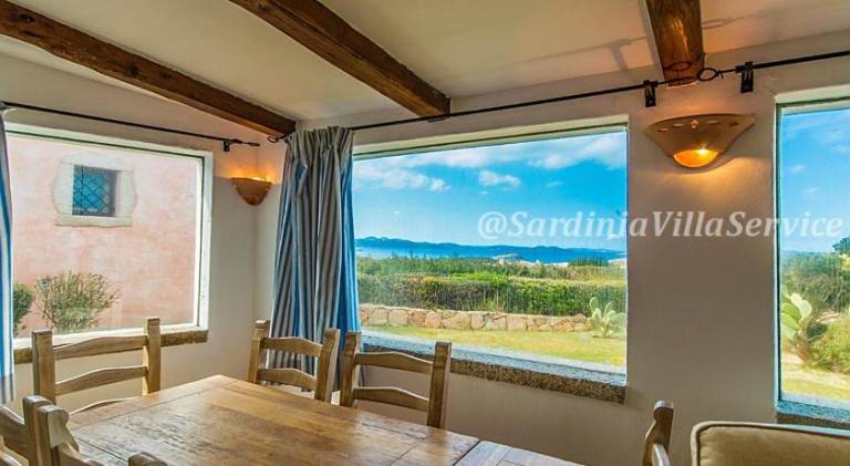 Villa with private pool, BBQ & garden — photo 4