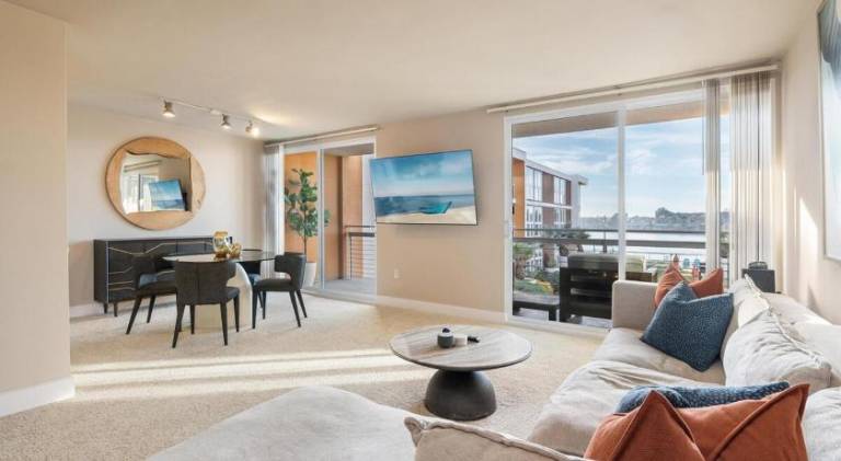 The Citrine Suite - Water View Large Condo 2BR Marina in Marina, CA