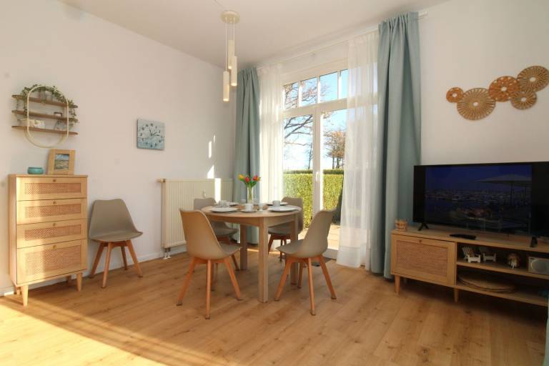 Haus Meeresblick WE E.11: strandnahe und moderne 3-Zimmer-Fewo mit großer Terrasse — photo 2