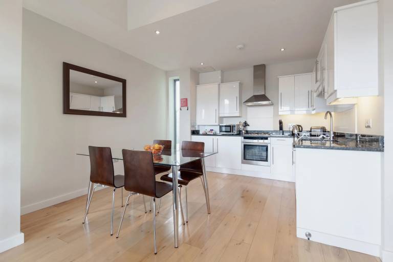 Apartment Epsom