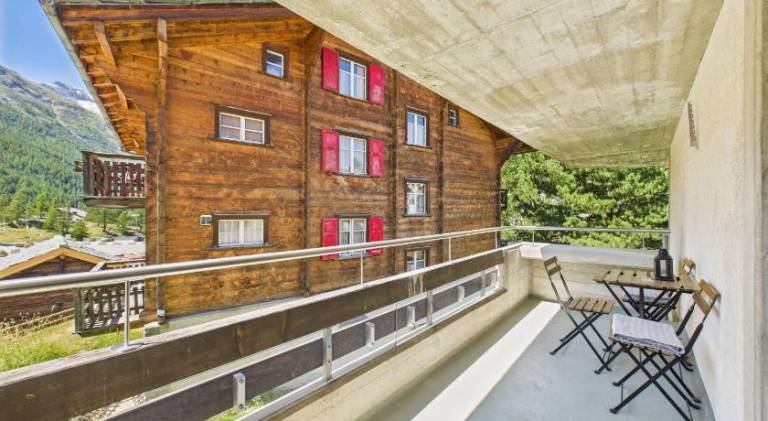 Central suite to stay for two experience SaasFee — photo 3