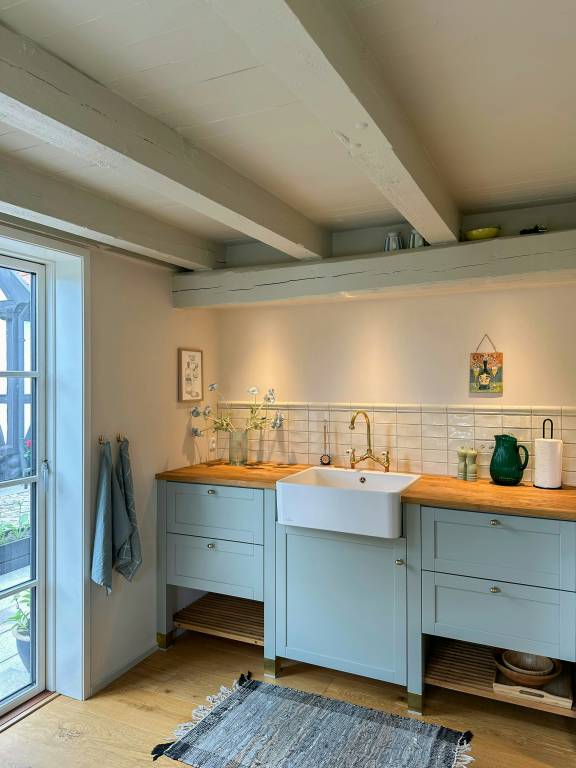 Child-friendly pleasant vacation home with grill, garden & terrace | Water view | Dogs allowed — photo 3