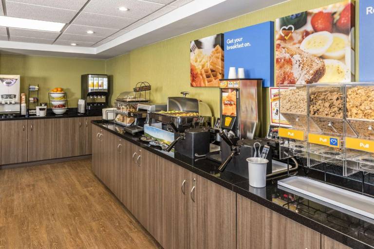 Comfort Inn — photo 4