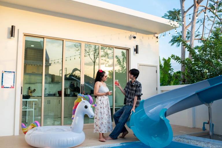 Villa with patio, BBQ & private pool — photo 5