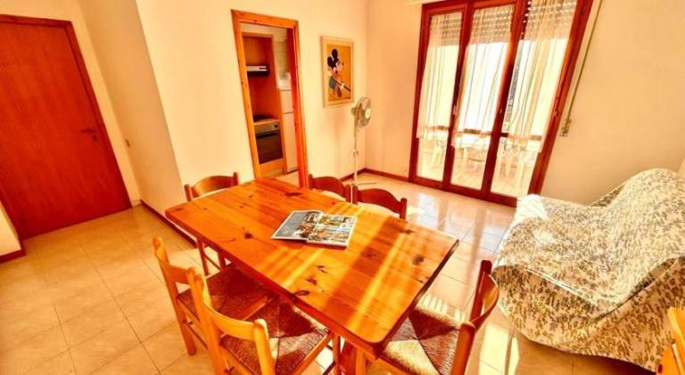 Apartment with 2 rooms for 6 persons — photo 2