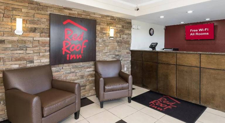 Red Roof Inn Bloomington - Normal/ University — photo 4