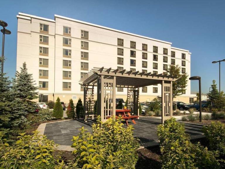 Hampton Inn by Hilton Toronto Airport Corporate Centre in Toronto, ON