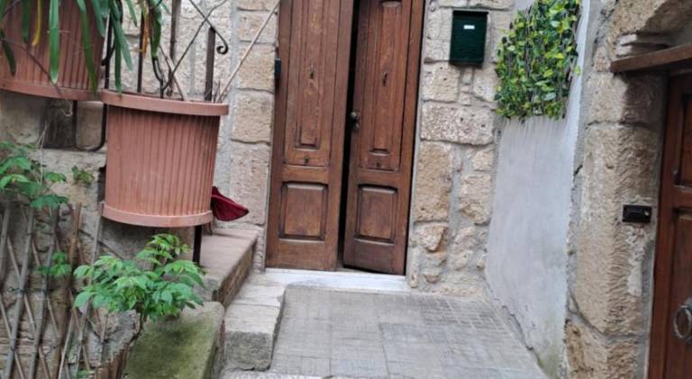 Rental apartment with 2 rooms for 4 persons — photo 4