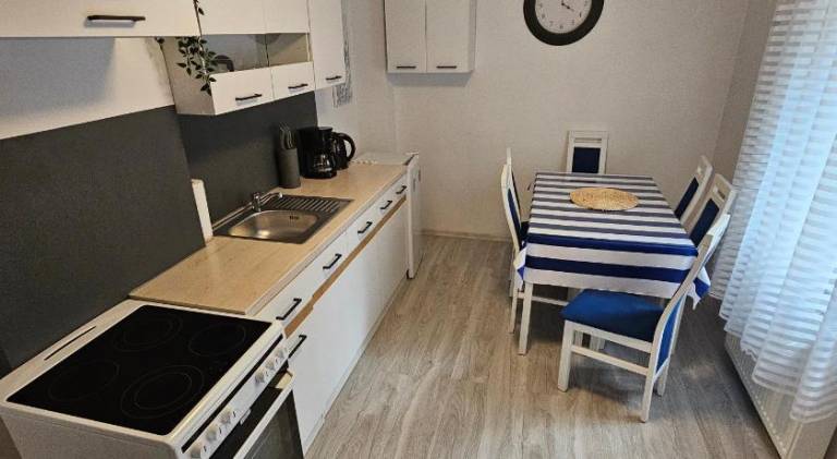 Rental apartment with 1 room for 6 persons — photo 5