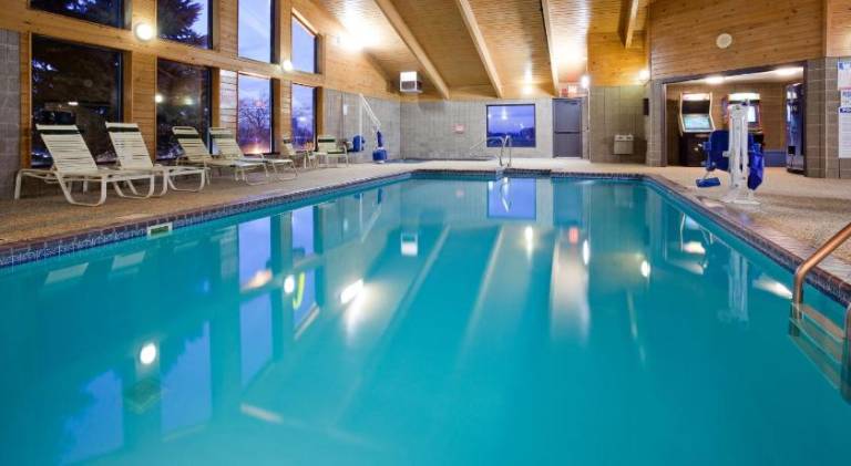 AmericInn by Wyndham Albert Lea — photo 2