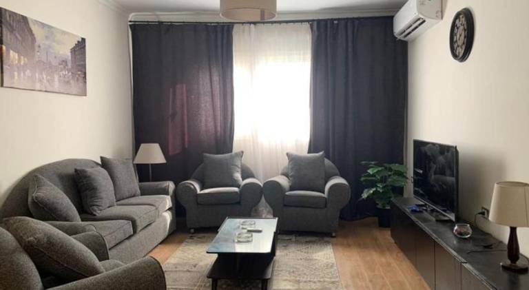 Ample rental apartment with jacuzzi | Pet-friendly in Giza