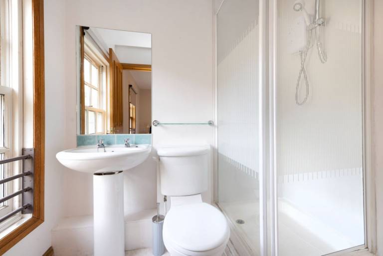 Fully equipped beautiful apartment | Close to Edinburgh Castle | Pets are welcome — photo 4