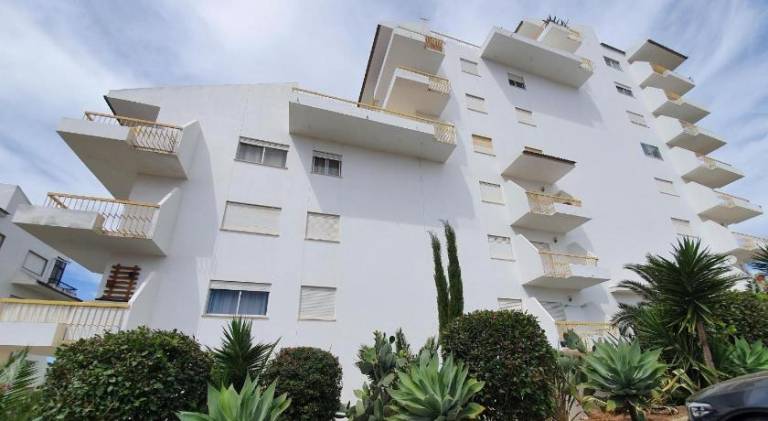 Rental apartment with pool in Portimão