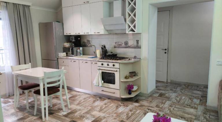 Pleasant apartment with hot tub, grill & terrace | Close to the beach | Dogs allowed — photo 4