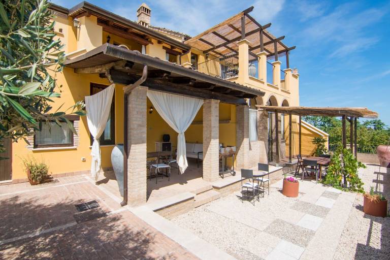 Appartamento Acquaviva Picena