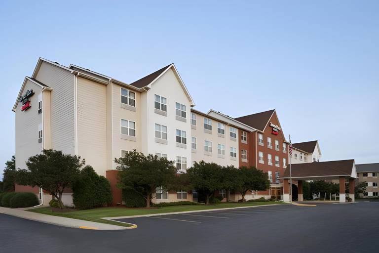 TownePlace Suites by Marriott Chicago Naperville in Warrenville, IL