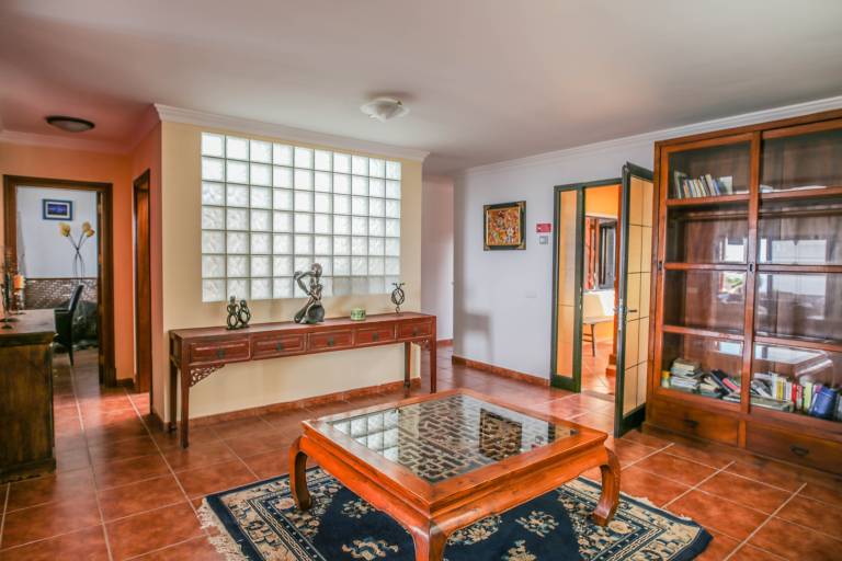 Fully equipped nice vacation home with yard, barbeque & terrace | Dogs allowed — photo 5