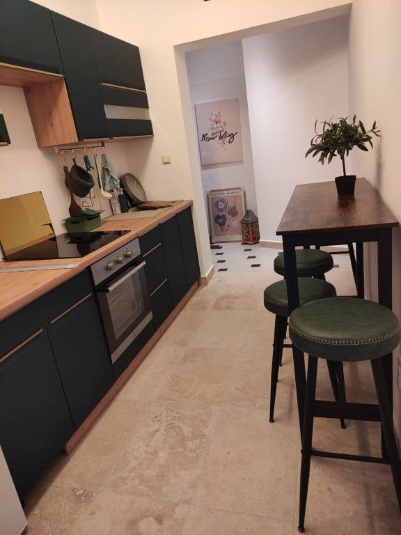 Holiday apartment with grill & yard | Garden view — photo 4