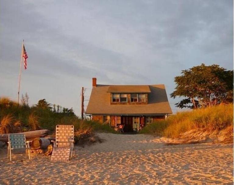 House Saybrook Manor