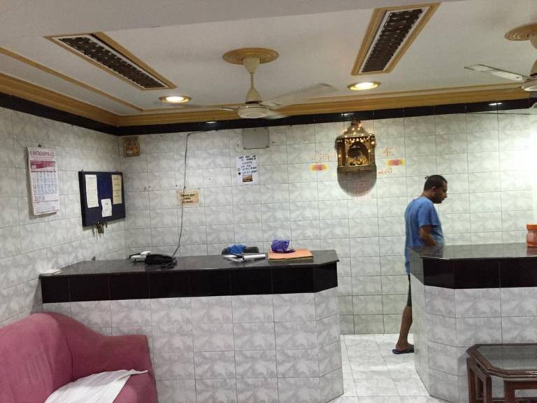 Goroomgo Shanti Guest House Near Kashi Vishwanath Temple Varanasi — photo 5