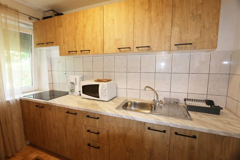 Apartments KIRINČIĆ ANTON — photo 2