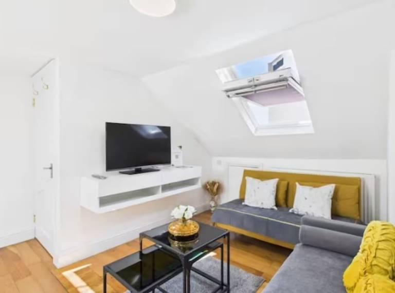 Apartment London Borough of Haringey