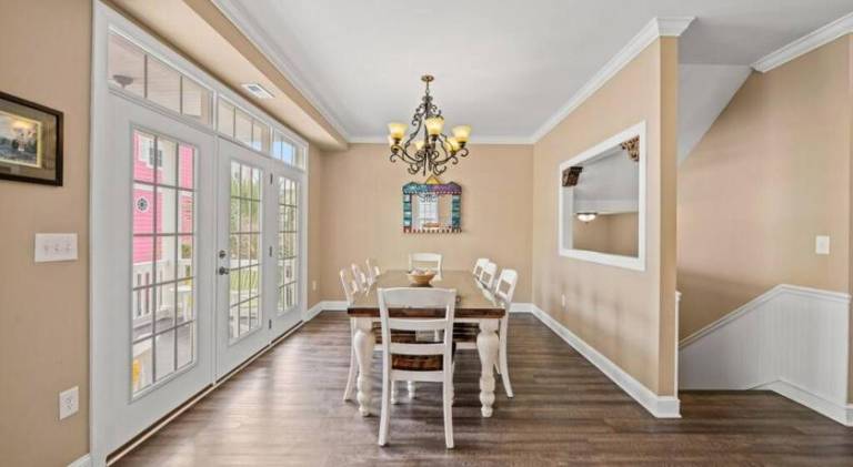 Big vacation home with pool | Beach nearby | Pets are welcome — photo 5