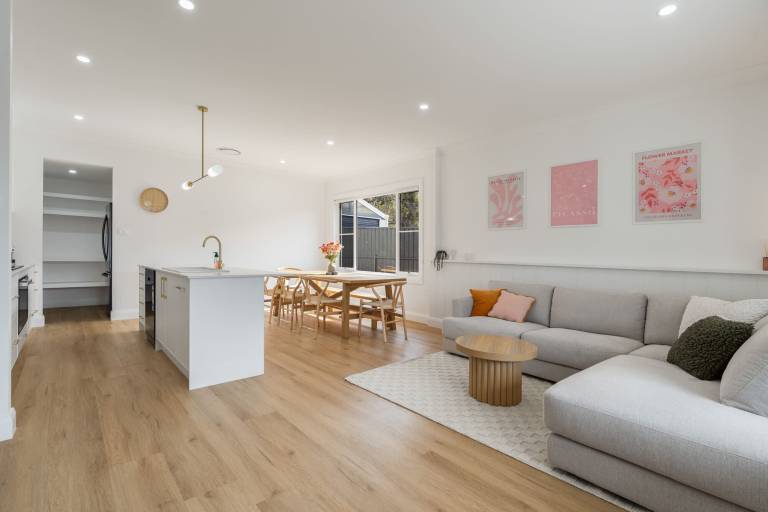 House  Orange