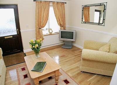 Cornflower Cottage W40836