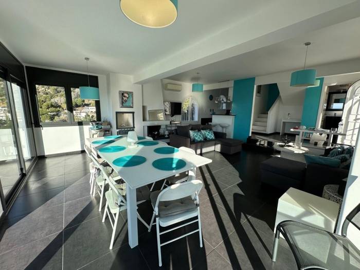 Family-oriented apartment with terrace, private pool & barbecue | Sea view | Close to the beach | Dogs allowed — photo 2