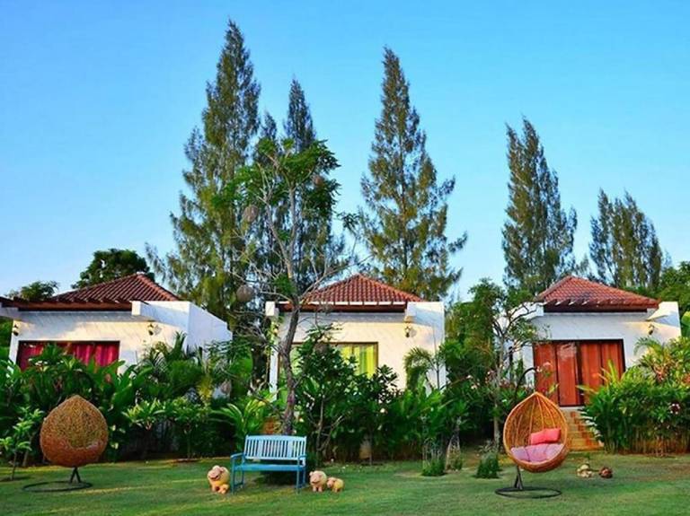 Pranburi Cabana Resort in Sam Roi Yot
