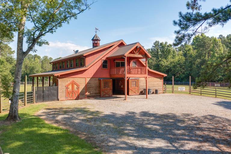 Barn-Style Georgia Vacation Rental - Pet Friendly! — photo 4