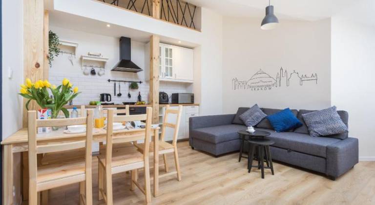 Charming holiday apartment | Next to Main Square | Pet-friendly — photo 4