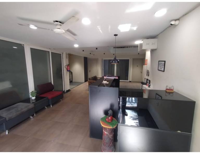 RJK Sector 49 Residency Near Huda Metro Station — photo 5