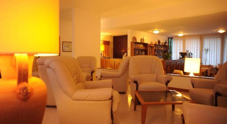 Hotel Lilly — photo 4