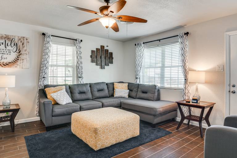 Walk to Town: Home w/ Yard in Brenham! — photo 5