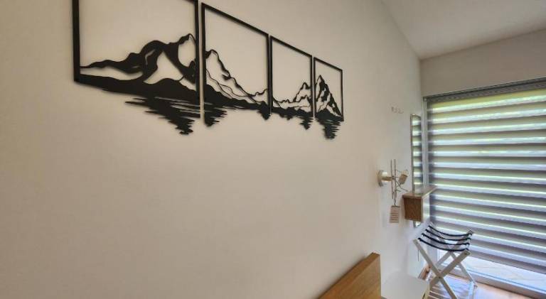 Holiday apartment with yard — photo 4