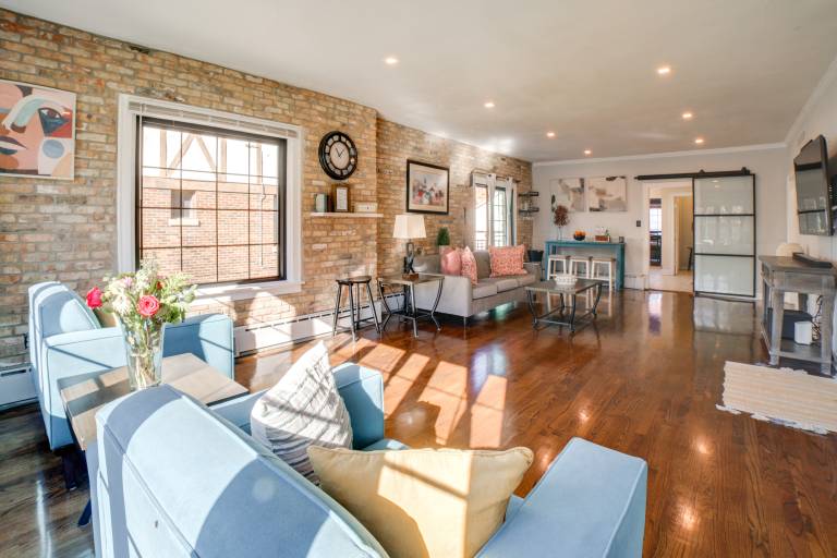 Pet Friendly! Near Casinos & Lake Michigan Beaches — photo 4