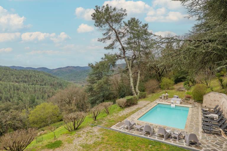 Villa 'Gite Avec Vue Panoramique' with Private Pool, Private Terrace and Wi-Fi — photo 2