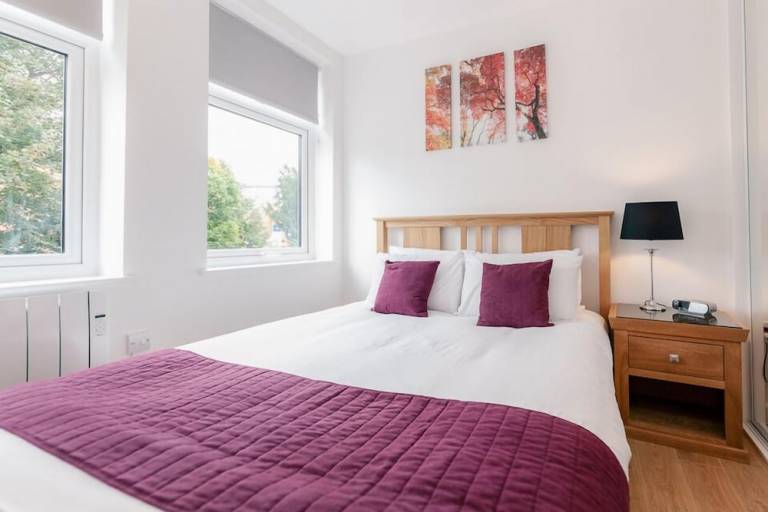 Apartment  Leatherhead