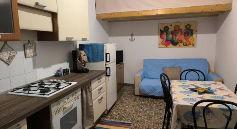 House with 1 room for 4 persons — photo 4