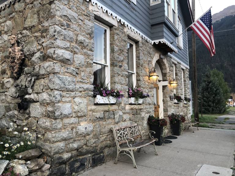 House  Silverton
