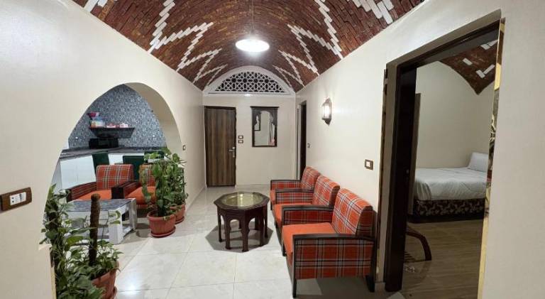 Villa with 4 rooms for 8 persons — photo 3