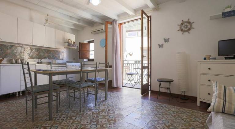 Apartment with 4 rooms for 9 persons — photo 3